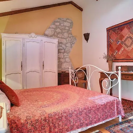 Vila Luna Villa *