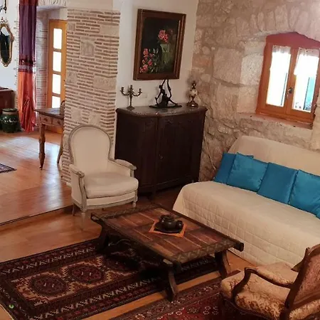 Villa Vila Luna